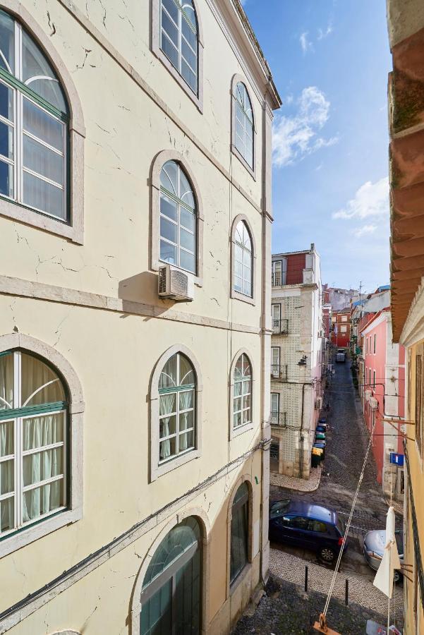 Charming Apartment In Historic Center Lisboa Exterior foto