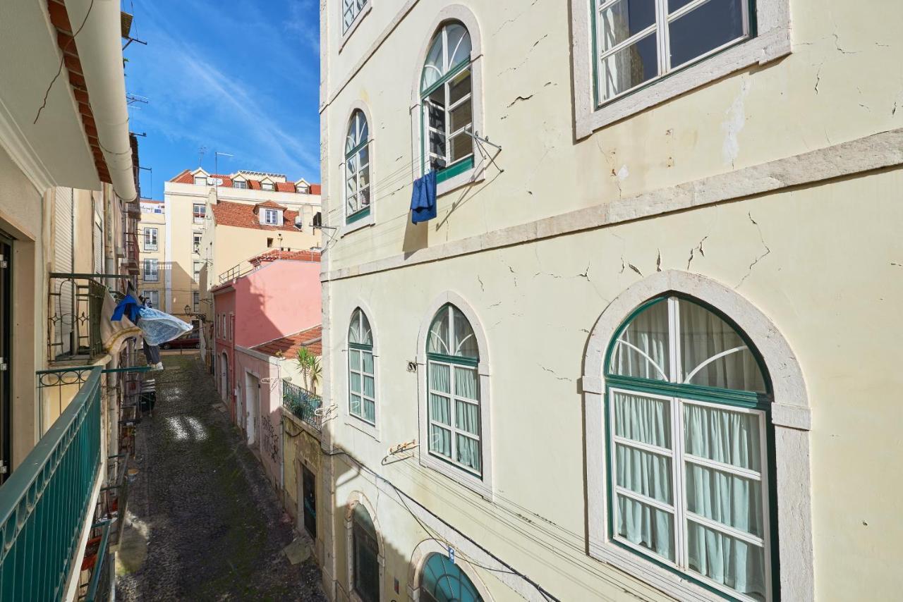 Charming Apartment In Historic Center Lisboa Exterior foto